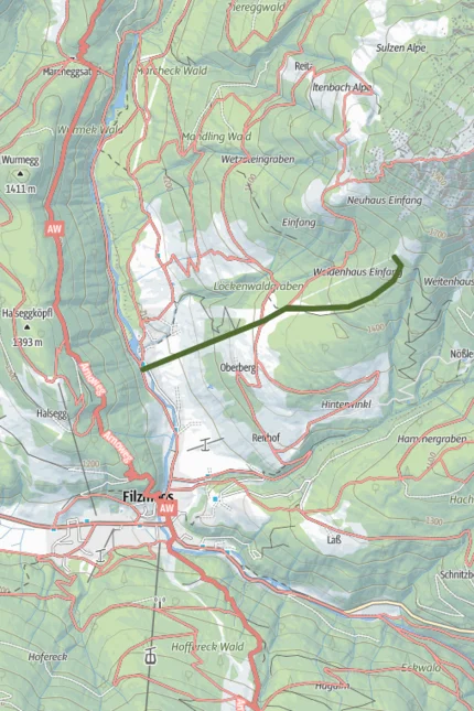 Topografische Karte mit Filzmoos und Höhenlinien im Alpengebiet