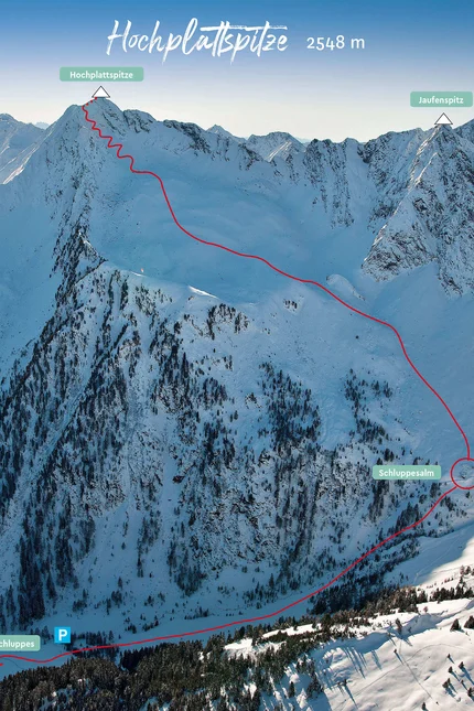 Hochplattspitze (2.548 m) © Ratschings Tourismus Verschneite Berglandschaft mit Wanderweg zum Hochplattspitze Gipfel